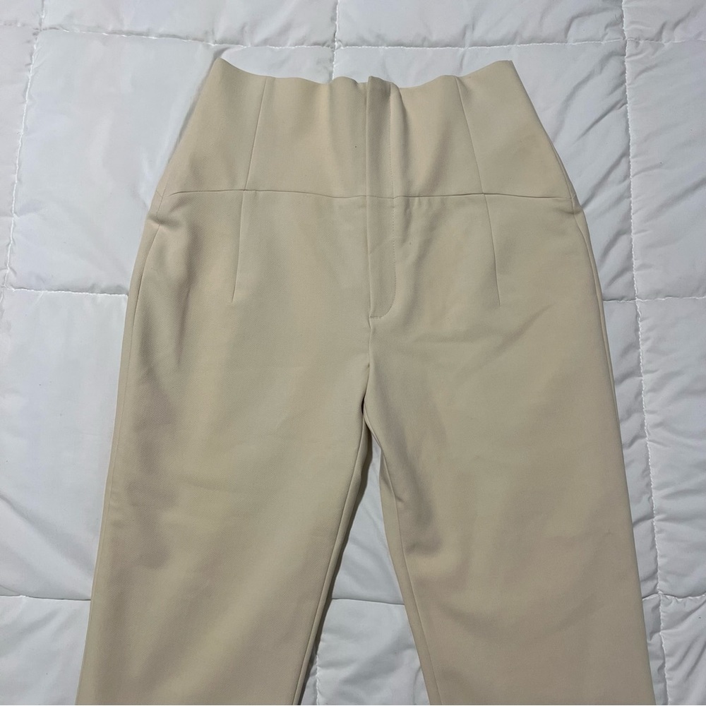 Zara - The High Rise Cigarette Pant